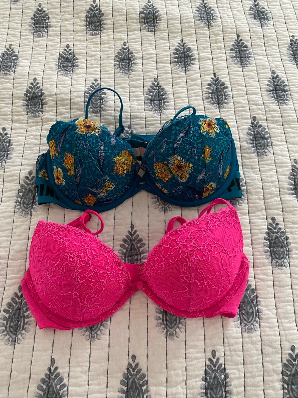 Bundle (2) Victoria's Secret PINK Floral Lace Push Up Bras Size 32C